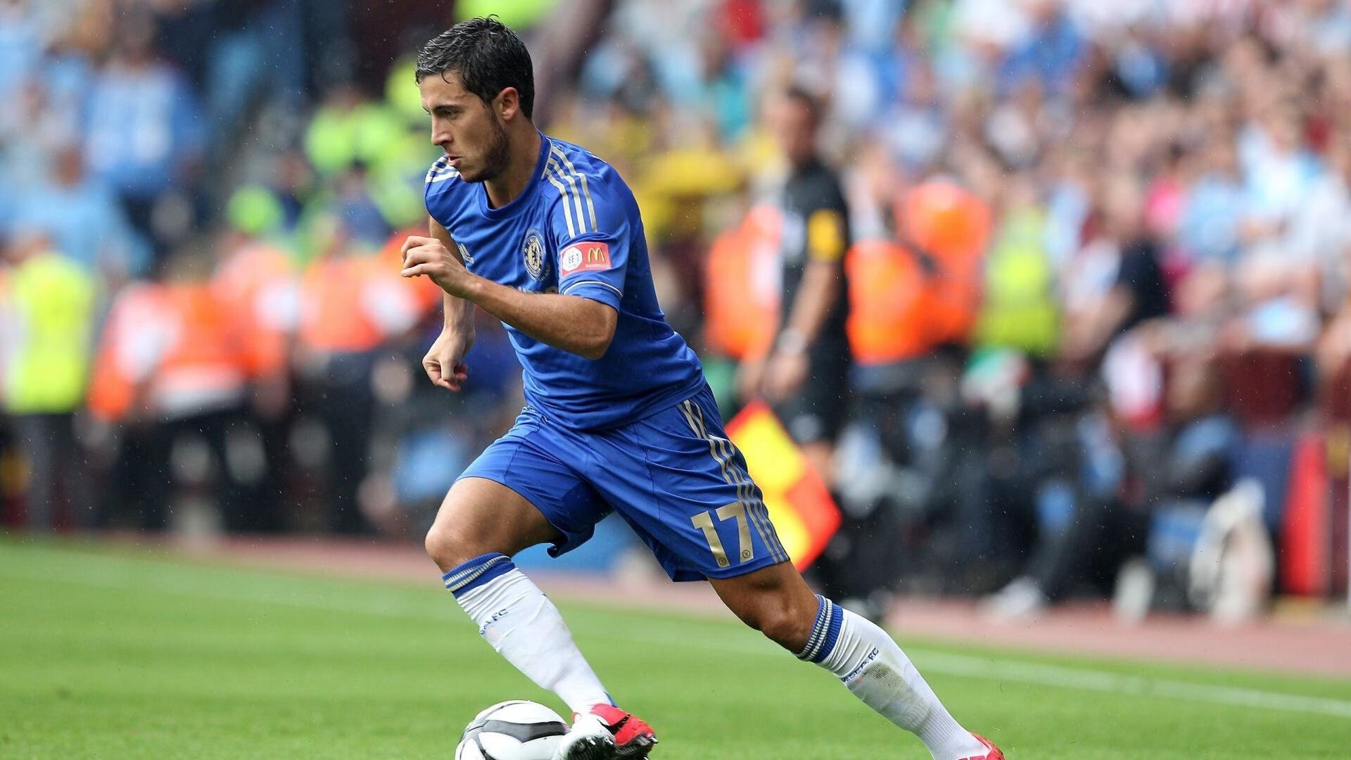 _明星嘉宾出席：网球盛事成为时尚焦点_，明星网球俱乐部