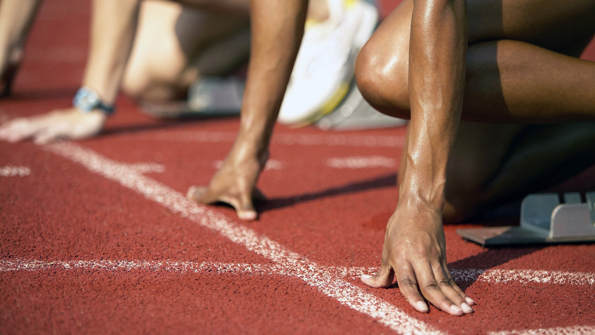 开云网页版登录入口-美国队在巴黎奥运会上表现出色，晋级四强，奥运 美国队入场